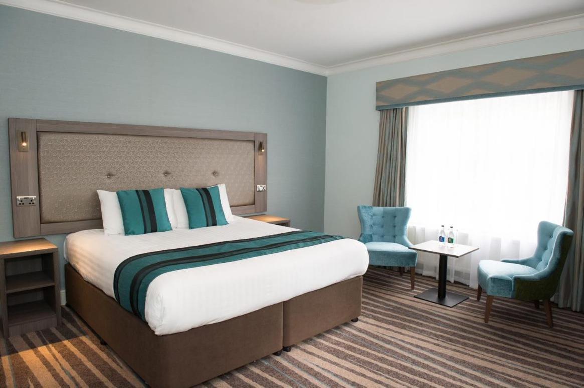 Wrexham Llyndir Hall Hotel, BW Signature Collection Честър Екстериор снимка