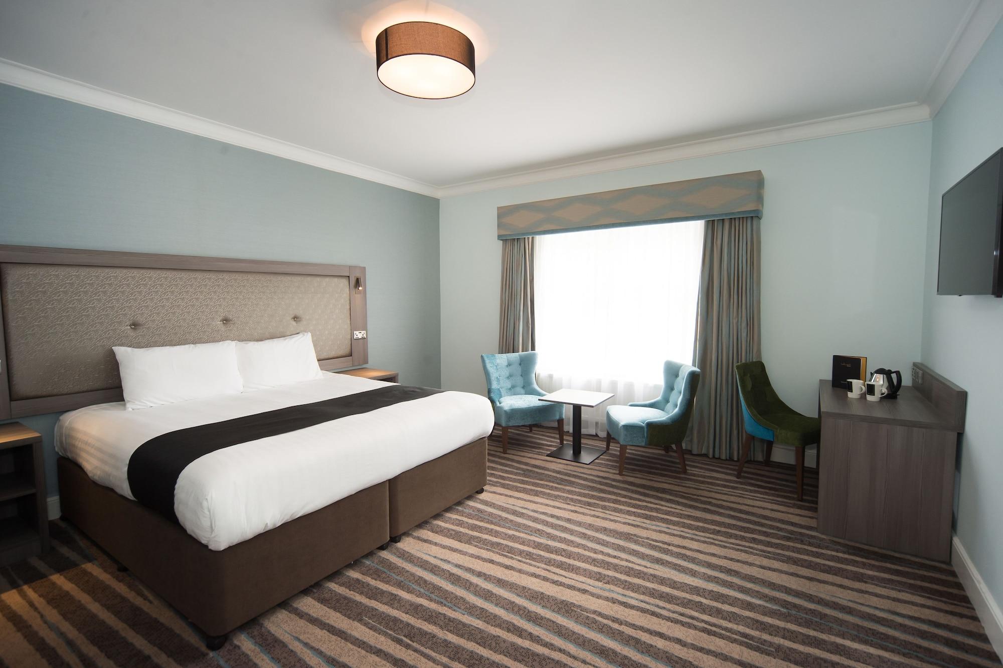 Wrexham Llyndir Hall Hotel, BW Signature Collection Честър Екстериор снимка