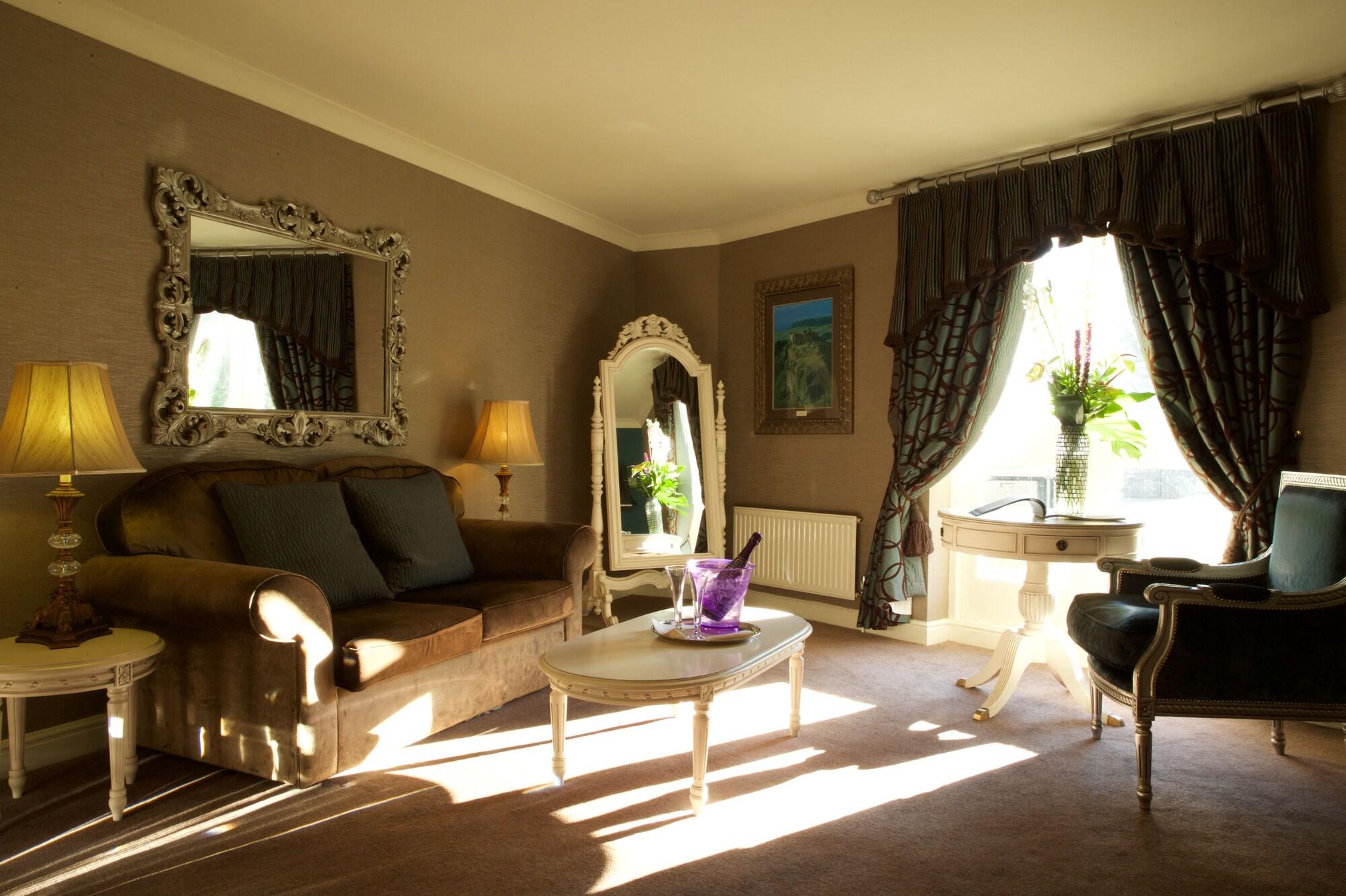 Wrexham Llyndir Hall Hotel, BW Signature Collection Честър Екстериор снимка
