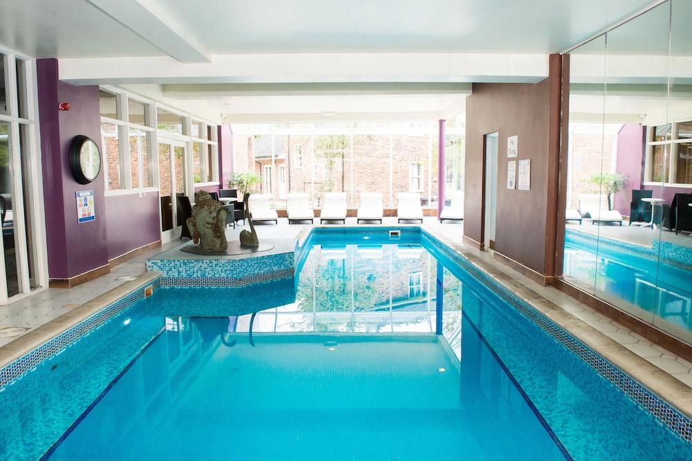Wrexham Llyndir Hall Hotel, BW Signature Collection Честър Екстериор снимка