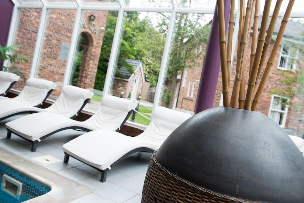 Wrexham Llyndir Hall Hotel, BW Signature Collection Честър Екстериор снимка
