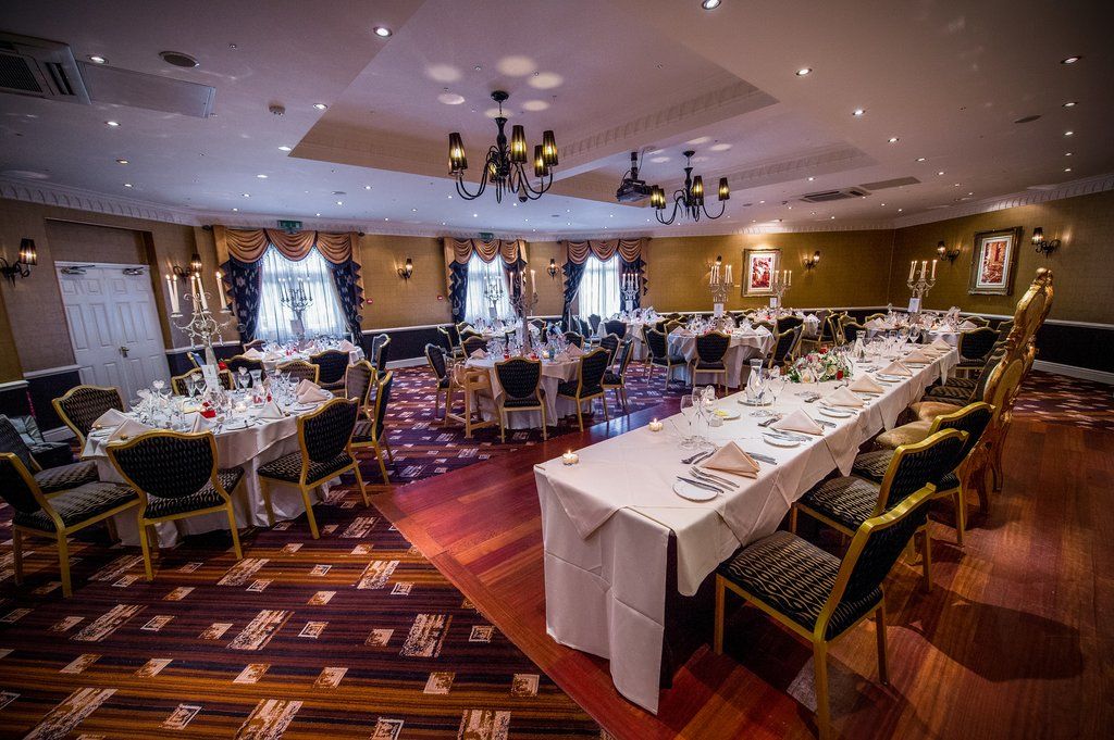Wrexham Llyndir Hall Hotel, BW Signature Collection Честър Екстериор снимка